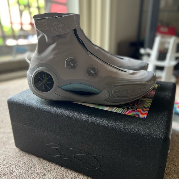 Way of Wade 9 Infinity "Gray Boy" size 14.5 - Picture 12 of 16